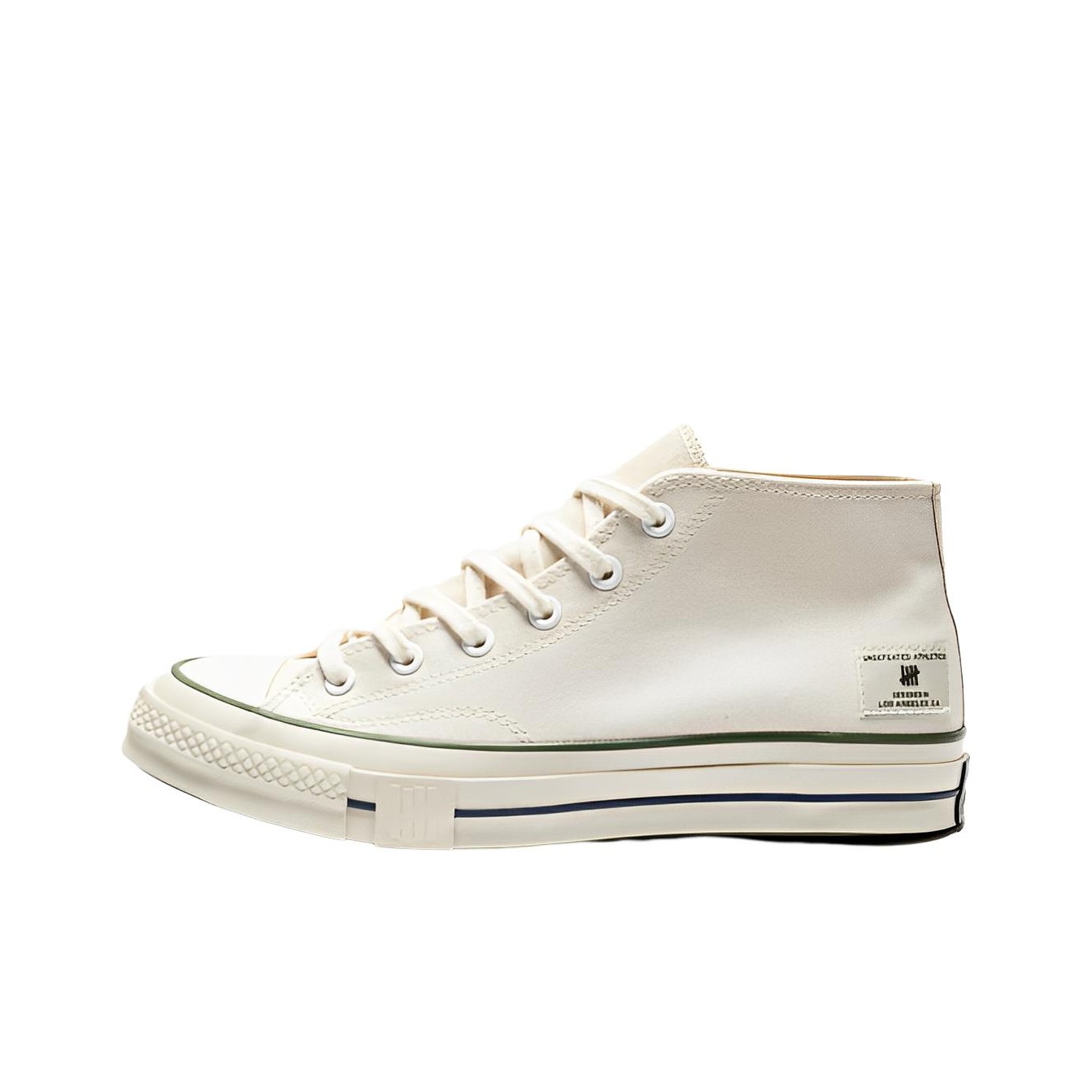 Converse Shoes Chuck 70 - حذاء كونفرس تشاك 70 قماشي للجنسين