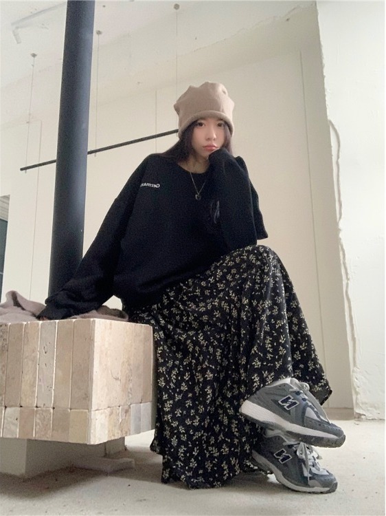 تنورة نسائية بخصر مرتفع وطباعة - مراجعة Midi Skirt Floral وسعره