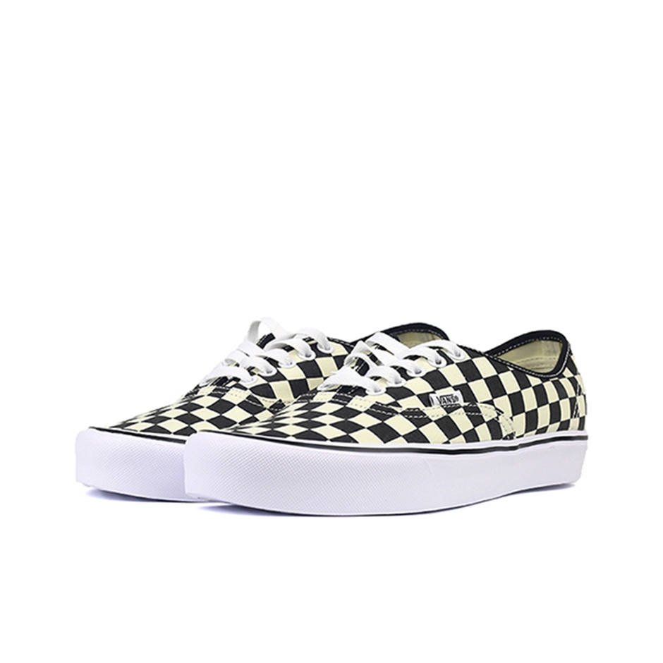 أحذية فانز أصلية من القماش للج - مراجعة Vans Shoes Authentic وسعره