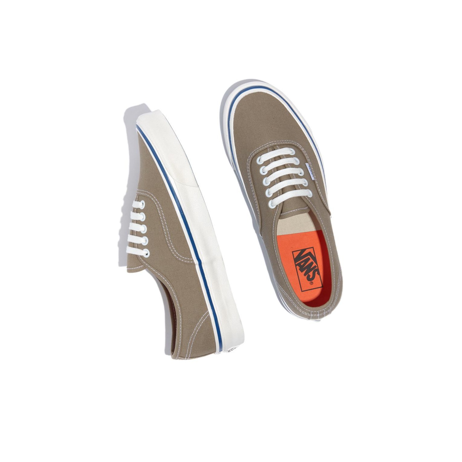 حذاء فانز أوتنتيك 44 دي إكس لل - مراجعة Vans Shoes Authentic وسعره