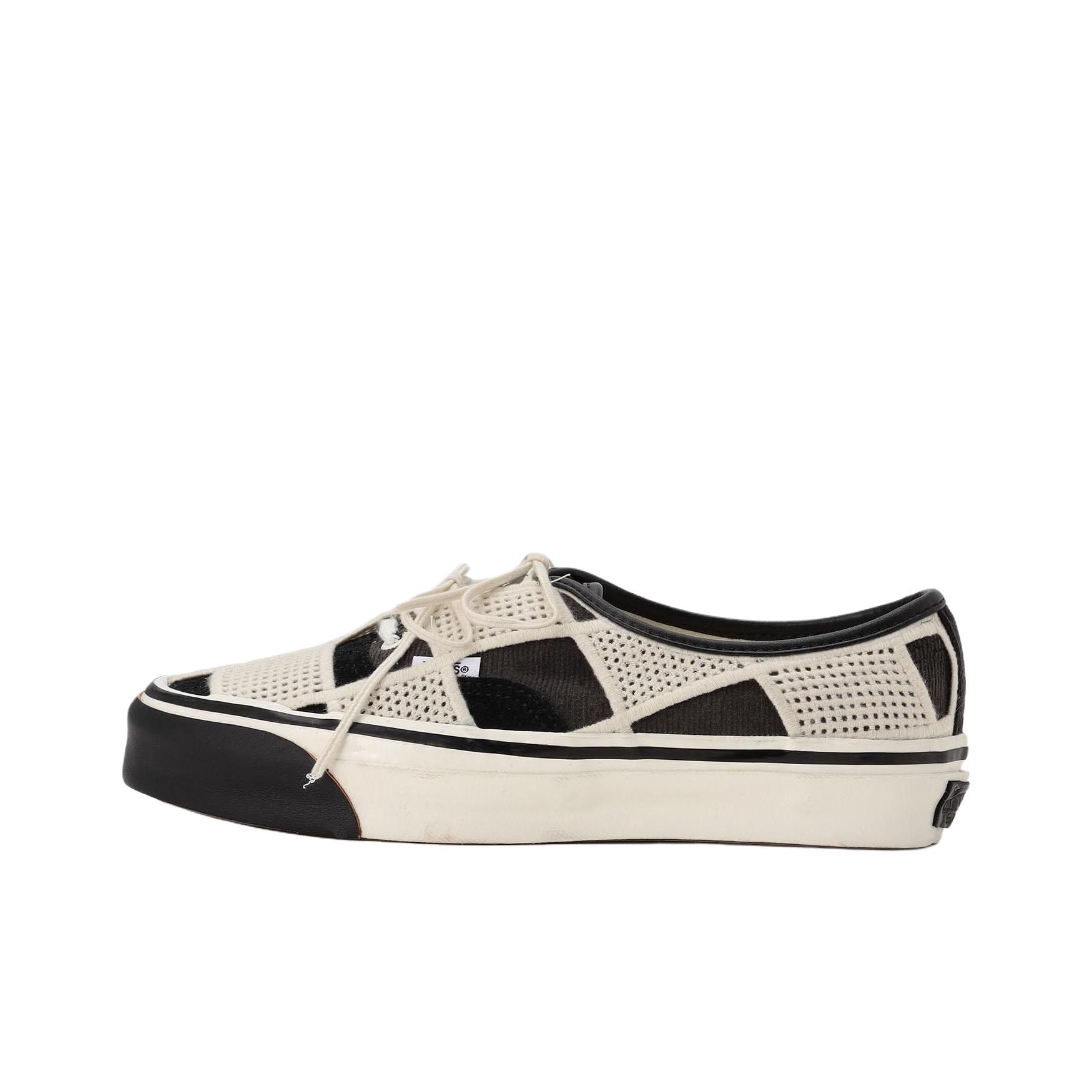 حذاء فانز بريميوم أوثنتيك 44 ل - مراجعة Vans Shoes Authentic وسعره