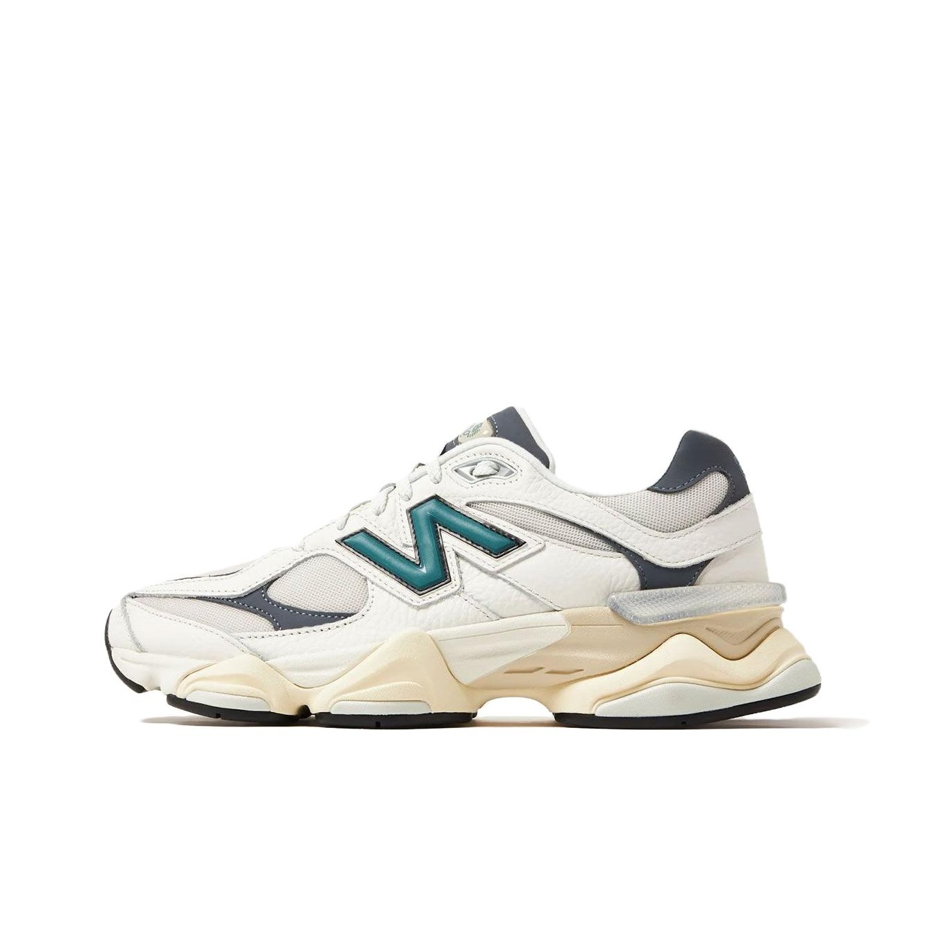 حذاء نيو بالانس NB 9060 للجري  - مراجعة New Balance Shoes 9060 وسعره